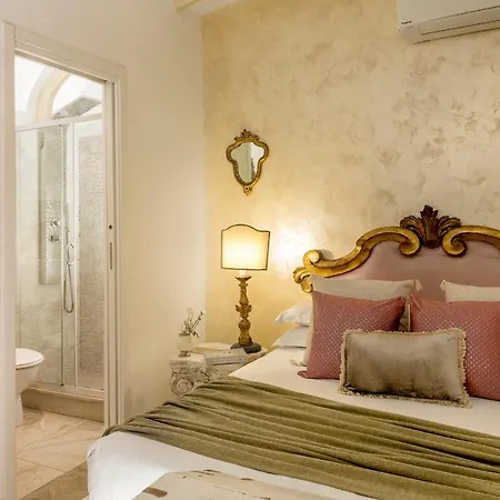 St.peter's Mirror - Romantic View Rome