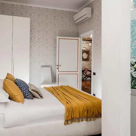 St.peter's Mirror - Romantic View